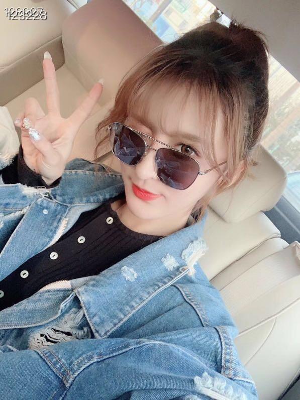 CHANEL香奈兒 4256 2019新款 清新自然系列 女款太陽鏡  lly1379